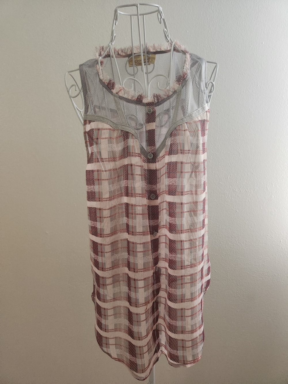 Vera Wang Plaid Sleeveless Tunic in Mauve and Cream